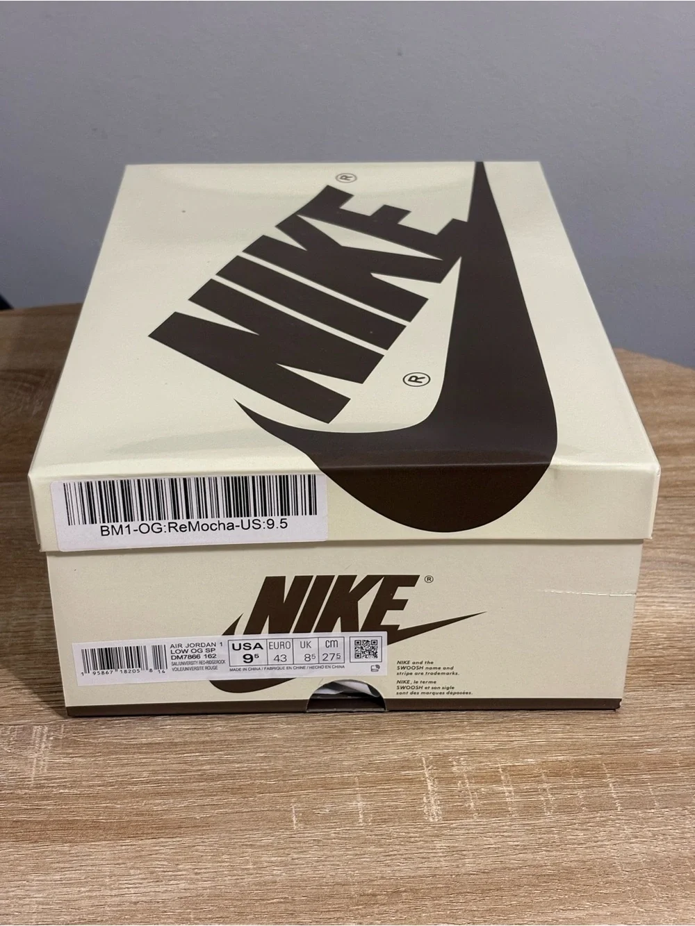 Jordan 1 low × Travis Scott Reverse Mocha